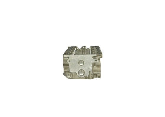 Các bộ phận động cơ ô tô nhôm Đầu xi lanh động cơ 11101-30040 2KD