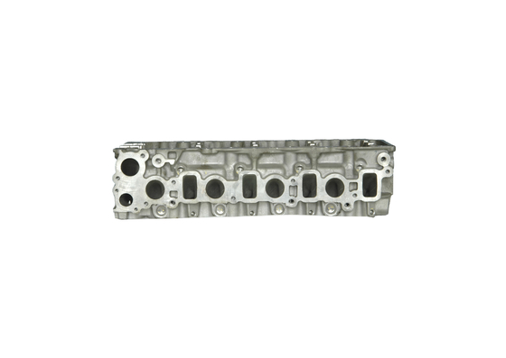 Các bộ phận động cơ ô tô nhôm Đầu xi lanh động cơ 11101-30040 2KD